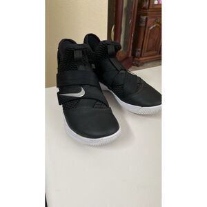 Nike (AT3872-001) LeBron Soldier Black Sneakers‎ Men's Basketball Shoes Size 6.5